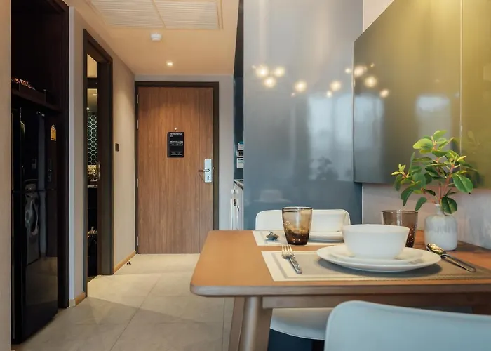 Montana & 4* Bangkok